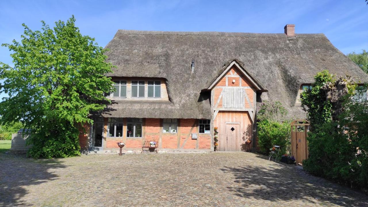 Hof Sturenberg Quarnbek Exterior photo